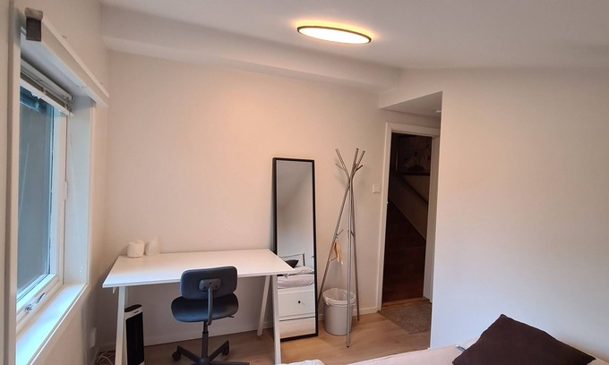 Skedsmo House | Beautiful Double Bed in DT Serene Villa near Oslo | Lillestrøm K5