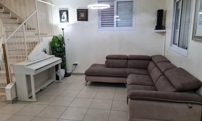 Beit Shemesh Apartment | Beautiful duplex garden apt for summer vacation