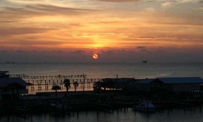 Fort Morgan Condo | Beautiful End Unit 1308 Condo, Bay Side with Private Boat Slip