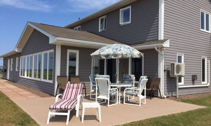 Miminegash House | Beautiful Executive Beach House, Perfect for Families or Corporate Groups