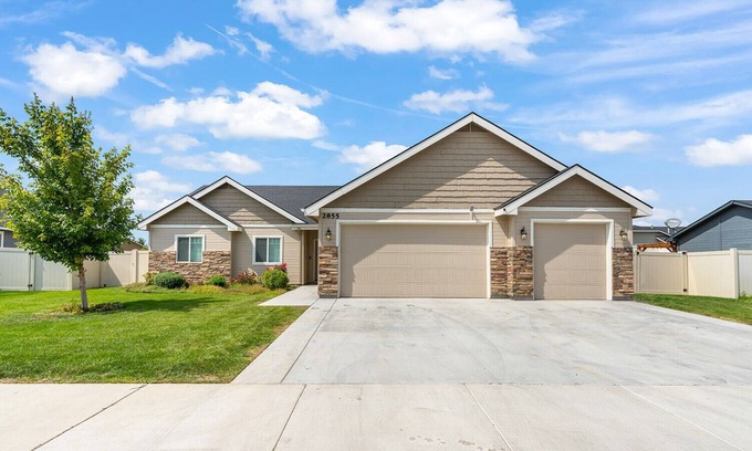 Payette House | Beautiful Family Home