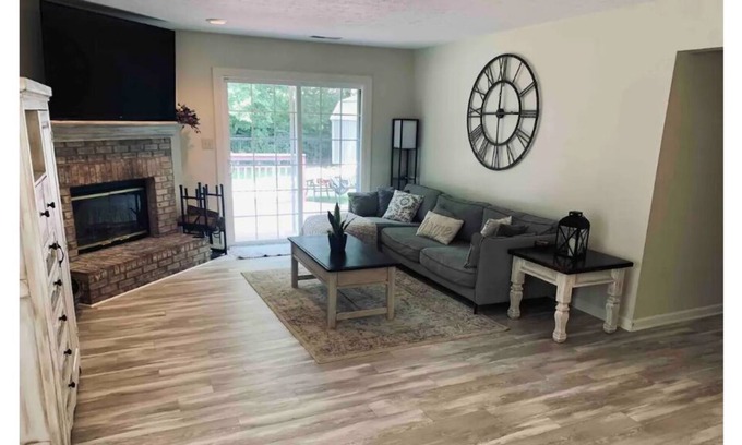 Mooresville House | Beautiful family/pet friendly home, great location
