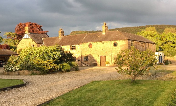 Congleton House | BEAUTIFUL FARM STAY AT THE SADDLERY CHESHIRE