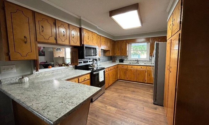 Rock Island Other | Beautiful farmhouse on a 200 acre farm. Close to Rock Island State Park.