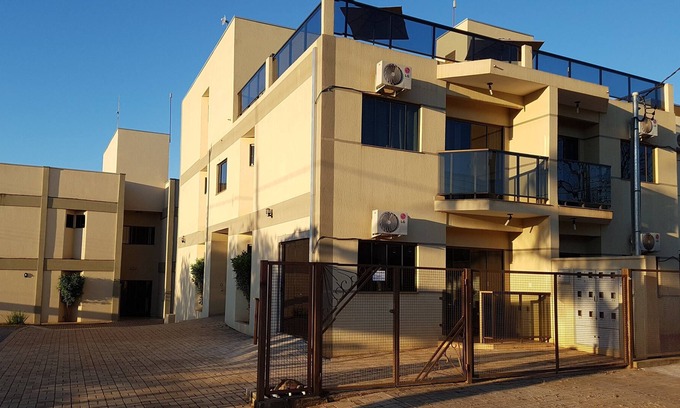 Alvorada Apartment | Beautiful flat for up to 04 people - Bonito center