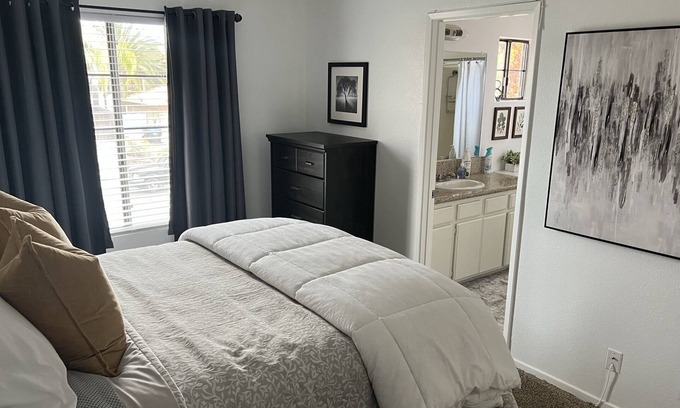 Temecula House | Beautiful furnished pool home in Murrieta CA