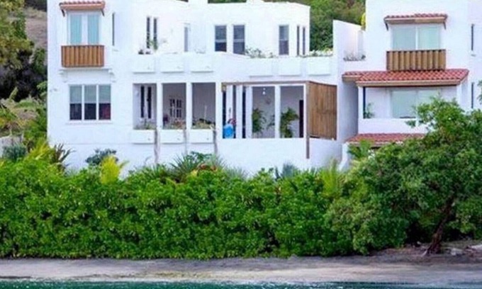 Calvigny Apartment | Beautiful garden studio apartment Egmont