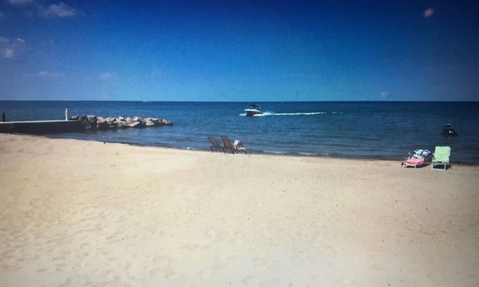 Vermilion House | Beautiful gated and private beach setting