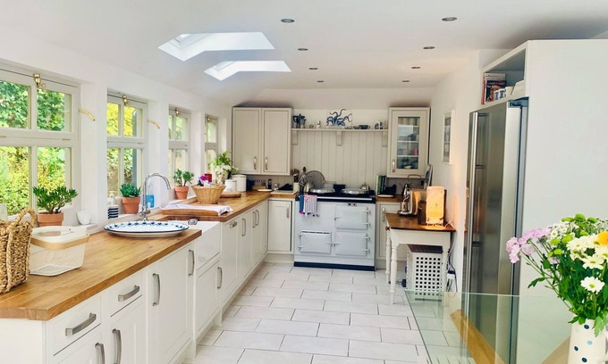 Leven House | Beautiful Beachfront Elie House