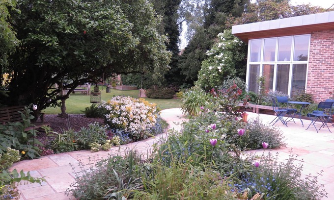 Cambridge Apartment | Beautiful high specification garden studio close to City centre