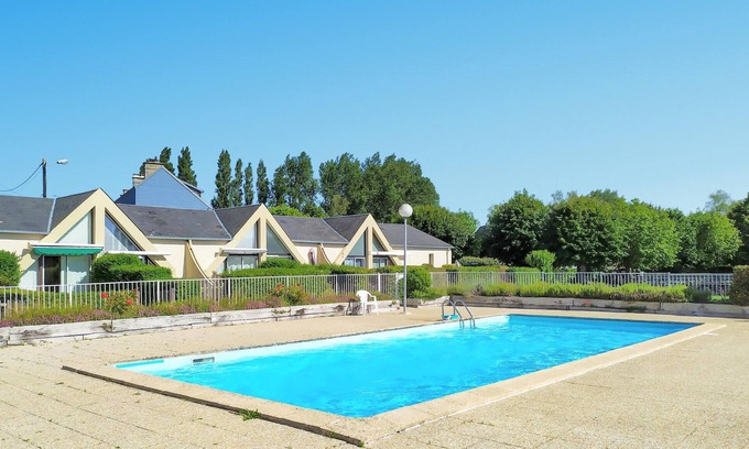 Montmartin-sur-Mer House | Beautiful home in Montmartin-sur-Mer
