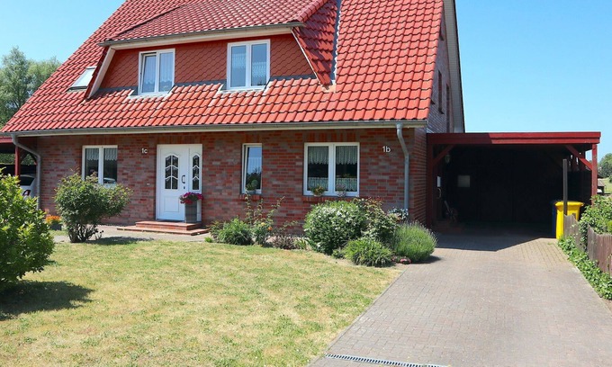 Alt Bukow House | Beautiful holiday apartment near the Baltic Sea