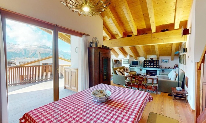 Pontresina Apartment | Beautiful holiday house in a quiet location in sunny Pontresina.