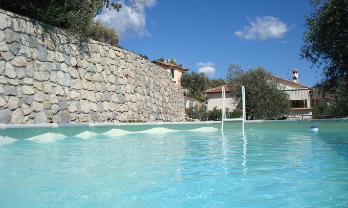 Dolceacqua House | Beautiful holiday villa overlooking the sea and the mountains