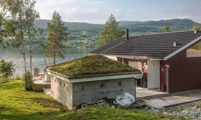 Eidsvag House | Beautiful home in Eidsvåg i Romsdal