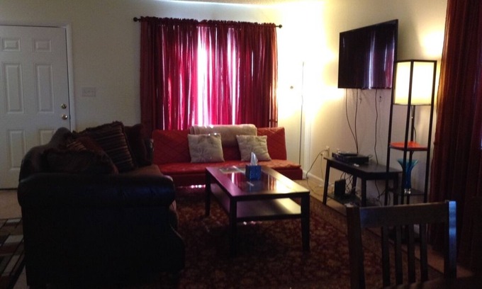 Welby House | Beautiful Home 15 minutes To Downtown Denver