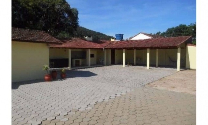 Morrinhos House | Beautiful home for rent Morrinhos Beach / Bombinhas-SC # V26