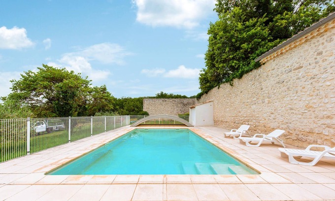 Salles-sous-Bois House | Beautiful home in Salles sous Bois