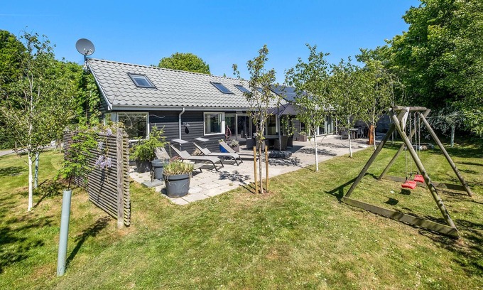 Holloselund House | Beautiful home in Tisvildeleje