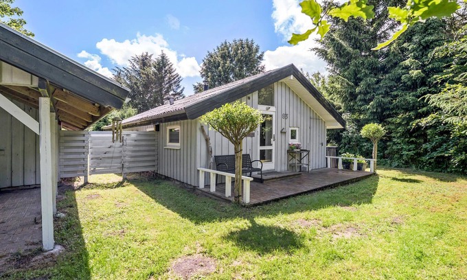 Skovgaarde House | Beautiful home in Herning with WiFi