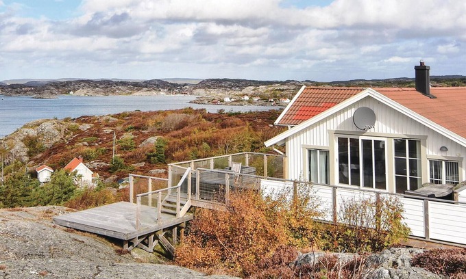 Kyrkesund House | Beautiful home in Kyrkesund with sauna