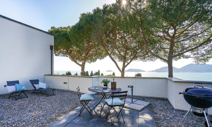Pugliola House | Beautiful home in Lerici with WiFi
