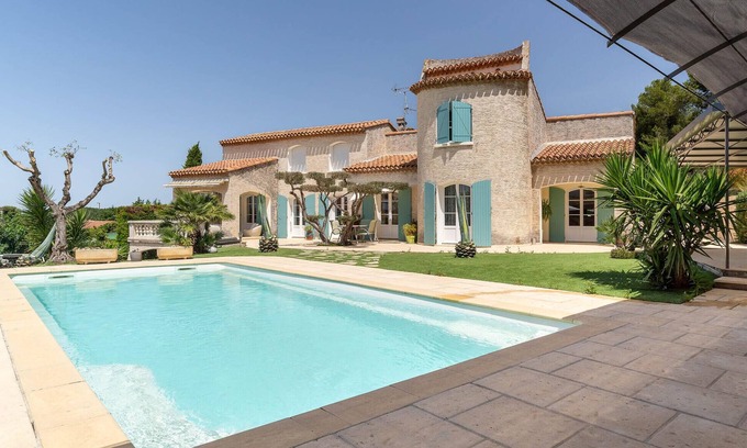 Marignane House | Beautiful home in Marignane with WiFi