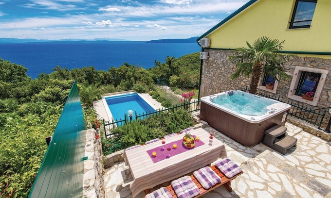 Medveja House | Beautiful home in Medveja