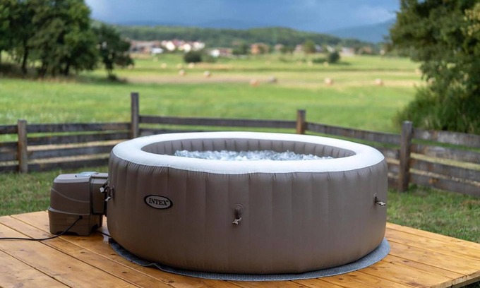 Otocac House | Beautiful home in Otocac with WiFi