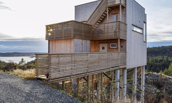 Risor House | Beautiful home in Søndeled