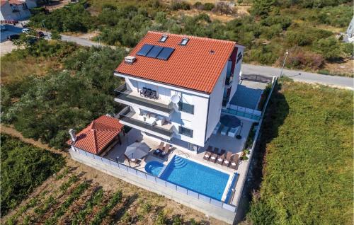 Stobrec House | Beautiful Home In Stobrec With Sauna