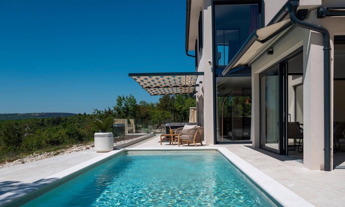 Trget House | Beautiful home in Trget