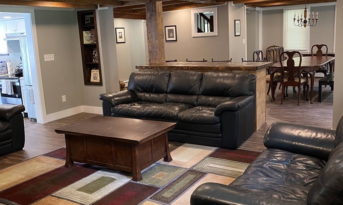 Jewett House | Beautiful home just 5 min to Windham, 10 min to Hunter – perfect location!