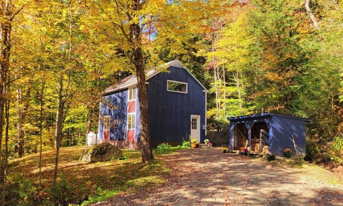 Warren House | Beautiful home located in the Mad River Valley