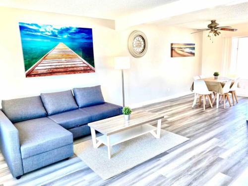 Orange Apartment | Beautiful home near Disneyland. Entire place!