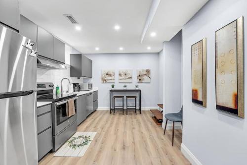 Landsdale House | Beautiful Home Near DT GO Hospitals Waterfalls