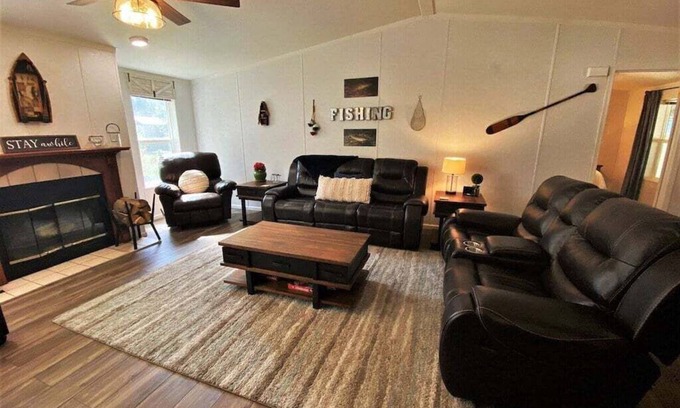 Bayfield House | Beautiful Home on Creek with Full Kitchen, Large Patio with Seating, Game Room