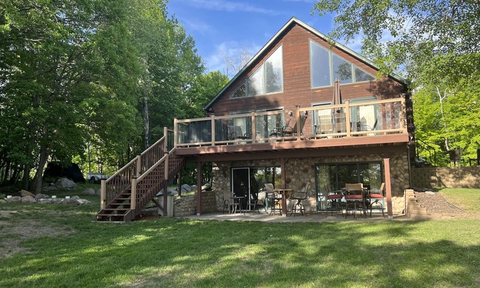 Detroit Lakes Cabin | Beautiful home on large secluded lot. Perfect for your family vacations!