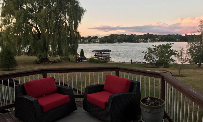 Rockford House | Beautiful home with stunning lake views from every room.