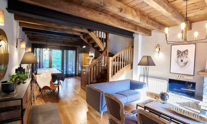 Gessa House | Beautiful house 212m Gessa Naut Aran Baqueira WIFI