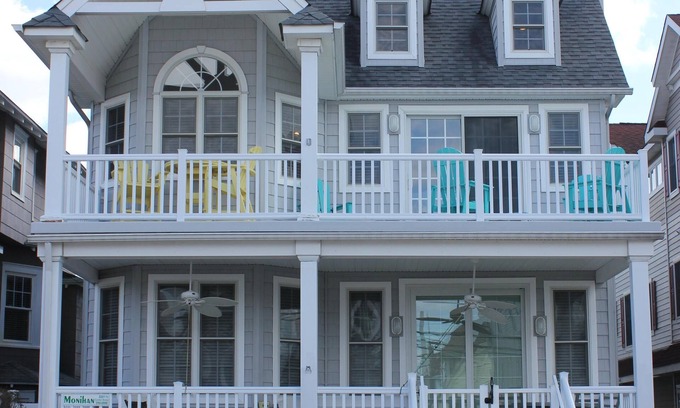 North End Condo | Beautiful house! Amazing location on Wesley! One block to beach and boards!