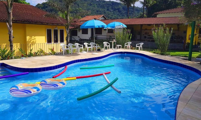 Guapimirim Cottage | Beautiful house in Guapimirim with 7 suites with air conditioning