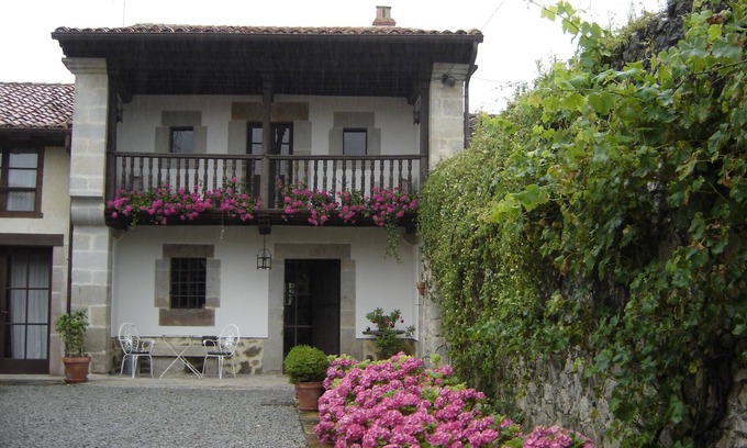 Las Cuevas House | Beautiful house completely renovated Montañesa