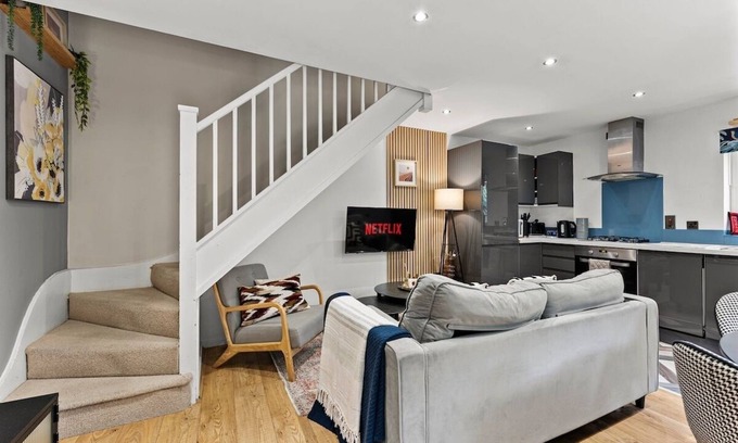 Cambridge House | Beautiful House in Cambridge - Sleeps 6