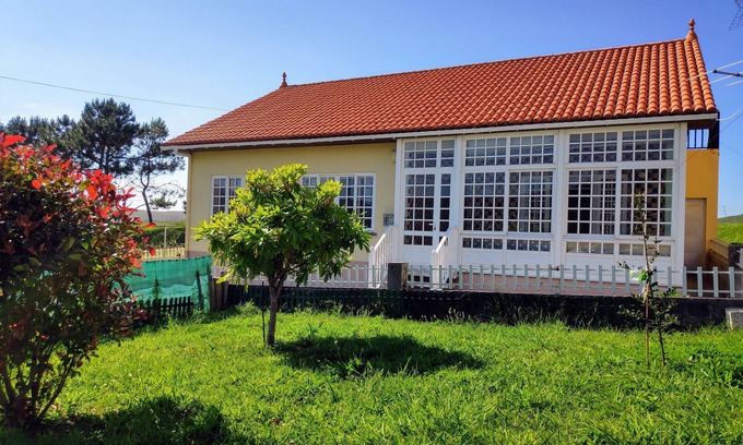 Vilarrube House | Beautiful house in front of Pantin beach