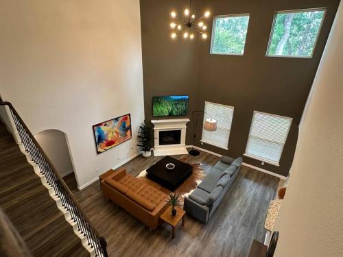 Tomball House | Beautiful house in The Woodlands - Creekside