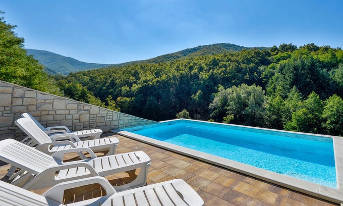 Bistra House | Beautiful home in Poljanica Bistranska