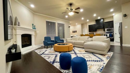 Little Elm House | Beautiful interiors lakeside recreation center easy access Traeger grill