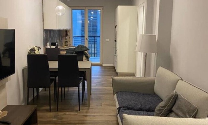 San Donato Milanese Apartment | Beautiful apartment - Hospital, Duomo, ENI