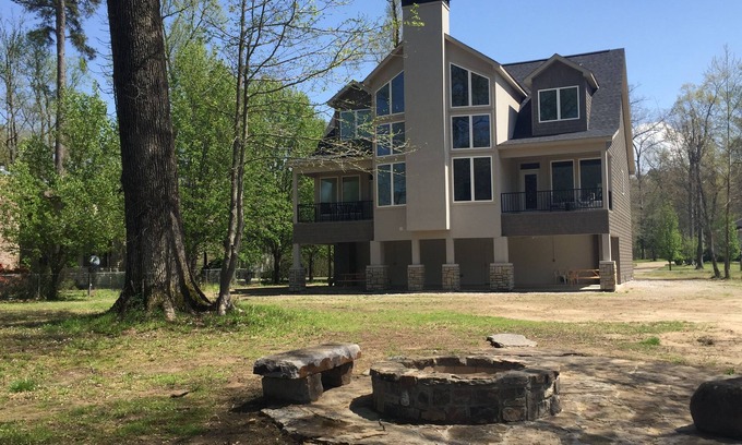 Jones Mills House | Beautiful Lake Front Home Book Early for Spring or Summer Vacations